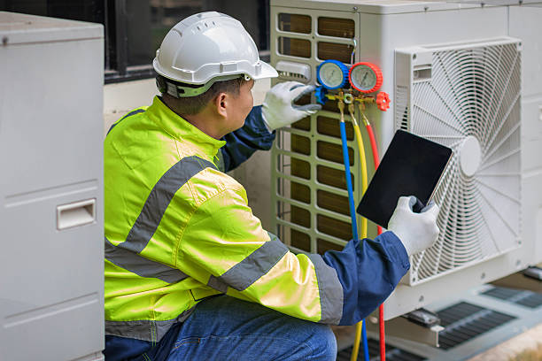 Professional Hvac technician working in Mamers, NC